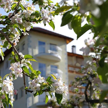 Hotel Residenze Mathilda Silandro Exterior foto